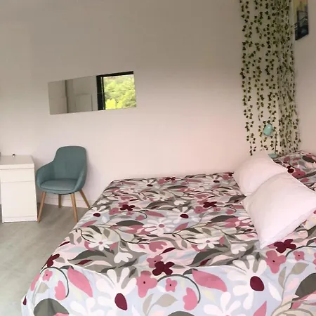 Egoitza Dans Les Pins Guethary Apartament