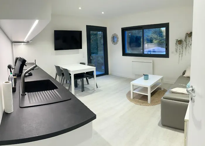 Egoitza Dans Les Pins Guethary شقة